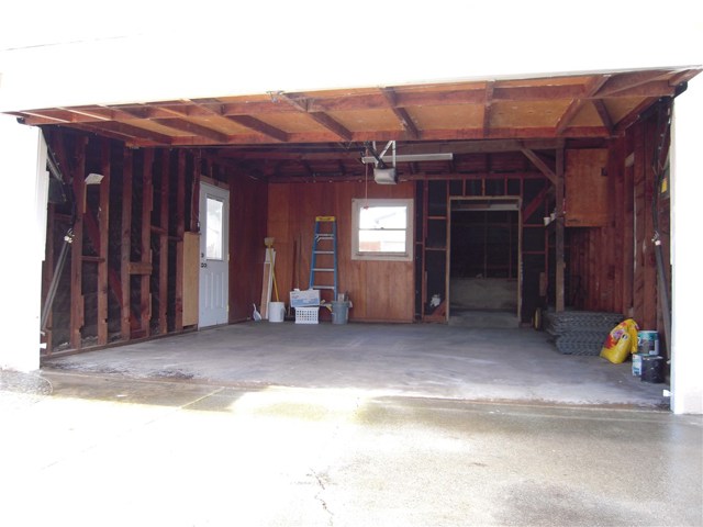 1062 Avenue C, Redondo Beach, California 90277, 2 Bedrooms Bedrooms, ,1 BathroomBathrooms,Residential,Sold,Avenue C,SB20138580