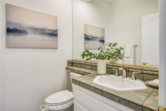 2225 Mathews Avenue, Redondo Beach, California 90278, 3 Bedrooms Bedrooms, ,2 BathroomsBathrooms,Residential,Sold,Mathews,PV21085023