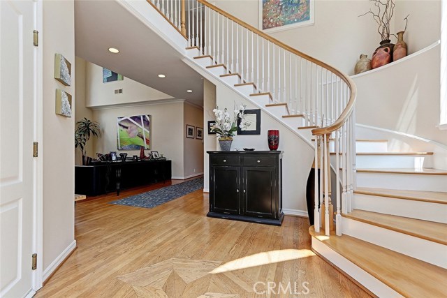 3400 Maple Avenue, Manhattan Beach, California 90266, 4 Bedrooms Bedrooms, ,3 BathroomsBathrooms,Residential,Sold,Maple,SB20185640