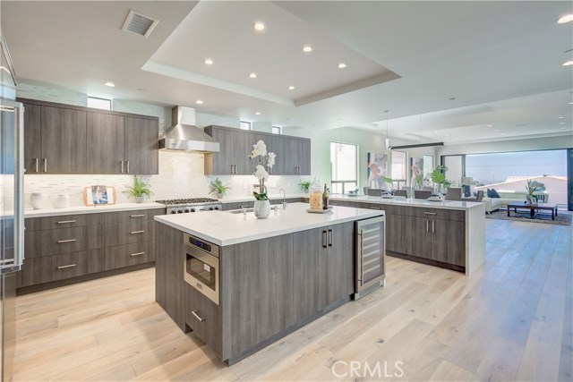 1517 Golden Avenue, Hermosa Beach, California 90254, 5 Bedrooms Bedrooms, ,2 BathroomsBathrooms,Residential,Sold,Golden,SB19224714