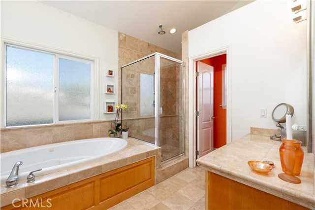 2005 Plant Avenue, Redondo Beach, California 90278, 4 Bedrooms Bedrooms, ,2 BathroomsBathrooms,Residential,Sold,Plant,SB20174146