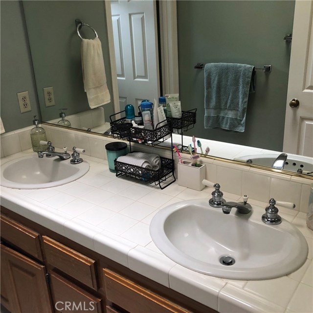 Bathroom #2 has dual sinks too!