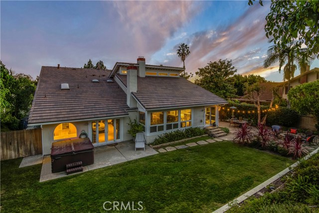 11 Covered Wagon Lane, Rolling Hills Estates, California 90274, 4 Bedrooms Bedrooms, ,4 BathroomsBathrooms,Residential,Sold,Covered Wagon,PV18258893