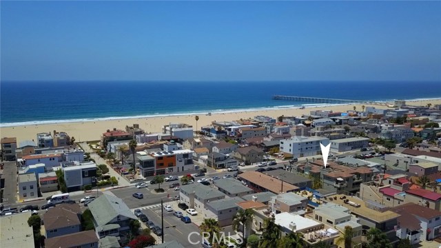 642 Hermosa Avenue, Hermosa Beach, California 90254, 3 Bedrooms Bedrooms, ,2 BathroomsBathrooms,Residential,Sold,Hermosa,SB20138027