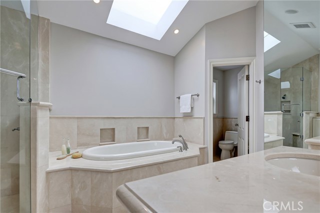 400 3rd Street, Manhattan Beach, California 90266, 4 Bedrooms Bedrooms, ,3 BathroomsBathrooms,Residential,Sold,3rd,SB19135797