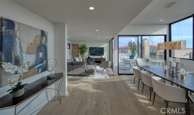 246 30th Street, Hermosa Beach, California 90254, 4 Bedrooms Bedrooms, ,4 BathroomsBathrooms,Residential,Sold,30th,SB19212204