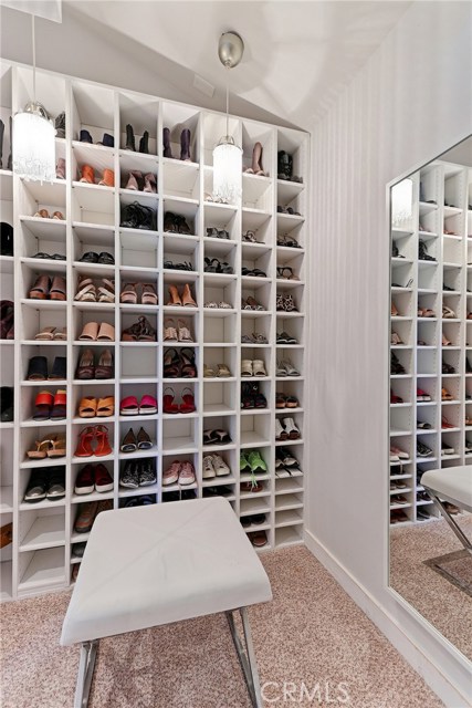 1818 Spreckels Lane, Redondo Beach, California 90278, 4 Bedrooms Bedrooms, ,3 BathroomsBathrooms,Residential,Sold,Spreckels,SB17228588