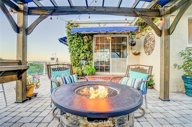 2163 Ronsard Road, Rancho Palos Verdes, California 90275, 3 Bedrooms Bedrooms, ,2 BathroomsBathrooms,Residential,Sold,Ronsard,SB20112673