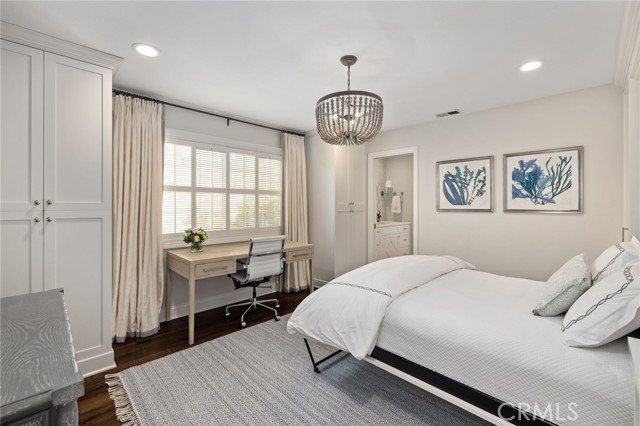 2200 Elm Avenue, Manhattan Beach, California 90266, 4 Bedrooms Bedrooms, ,3 BathroomsBathrooms,Residential,Sold,Elm,SB21076957