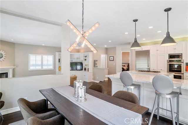 2301 Walnut Avenue, Manhattan Beach, California 90266, 4 Bedrooms Bedrooms, ,3 BathroomsBathrooms,Residential,Sold,Walnut,SB19070535