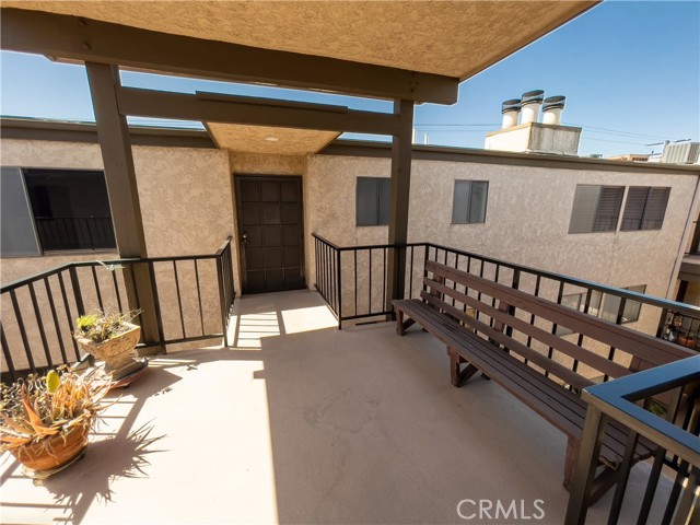 Long Beach, CA 90814,605 Redondo AVE #407