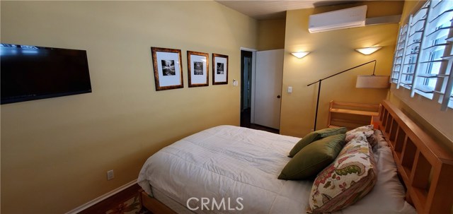 1124 11th Street, Hermosa Beach, California 90254, 3 Bedrooms Bedrooms, ,1 BathroomBathrooms,Residential,Sold,11th Street,SB20025599
