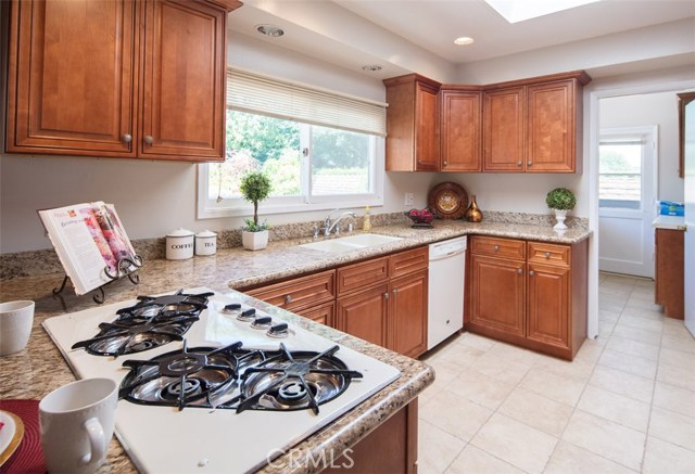 2215 Potrillo Road, Rolling Hills Estates, California 90274, 3 Bedrooms Bedrooms, ,2 BathroomsBathrooms,Residential,Sold,Potrillo,SB17073978