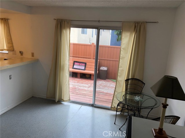 1710 Grant Avenue, Redondo Beach, California 90278, 3 Bedrooms Bedrooms, ,1 BathroomBathrooms,Residential,Sold,Grant,SB18076688