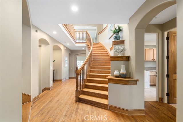 607 Gertruda Avenue, Redondo Beach, California 90277, 5 Bedrooms Bedrooms, ,4 BathroomsBathrooms,Residential,Sold,Gertruda,SB21053791