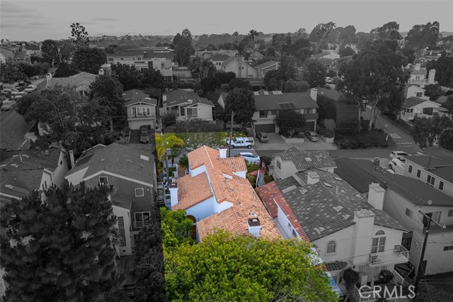 2708 Laurel Avenue, Manhattan Beach, California 90266, 3 Bedrooms Bedrooms, ,3 BathroomsBathrooms,Residential,Sold,Laurel,SB19150797