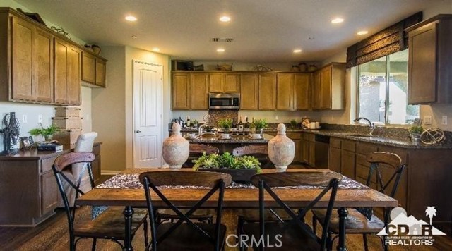 plan 1 model home dining area