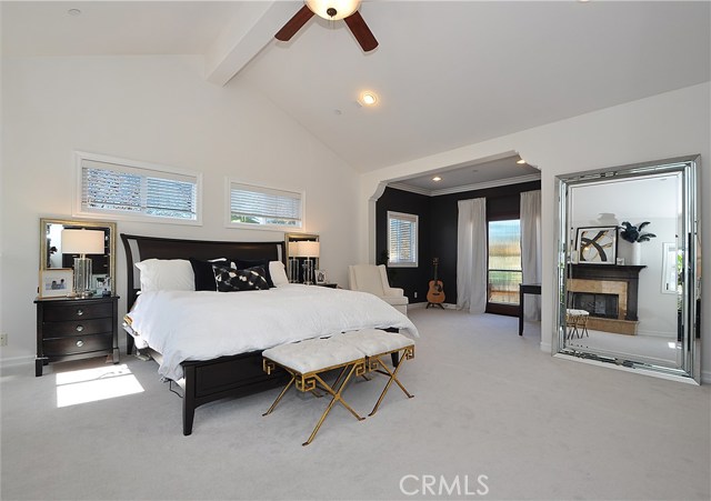 2218 Curtis Avenue, Redondo Beach, California 90278, 4 Bedrooms Bedrooms, ,2 BathroomsBathrooms,Residential,Sold,Curtis,PV19054508