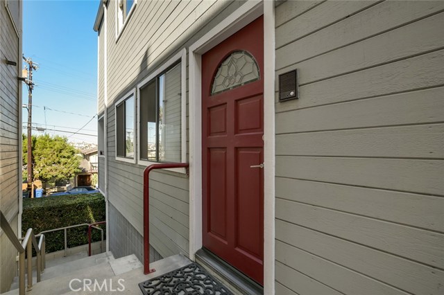 1739 Stanford Avenue, Redondo Beach, California 90278, 3 Bedrooms Bedrooms, ,2 BathroomsBathrooms,Residential,Sold,Stanford,SB18228570