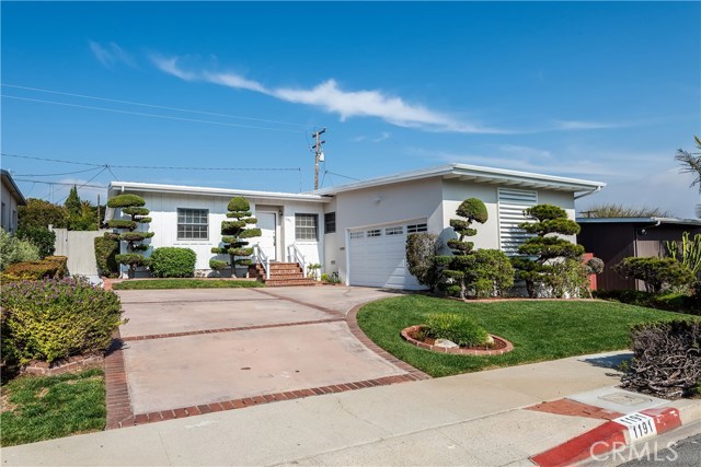 1191 Shelley Street, Manhattan Beach, California 90266, 3 Bedrooms Bedrooms, ,2 BathroomsBathrooms,Residential,Sold,Shelley,SB19028323