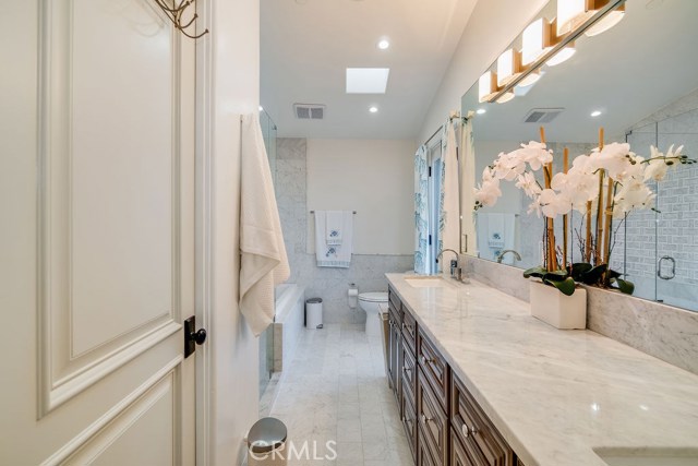 18228 Grevillea Avenue, Redondo Beach, California 90278, 4 Bedrooms Bedrooms, ,2 BathroomsBathrooms,Residential,Sold,Grevillea,SB20254175