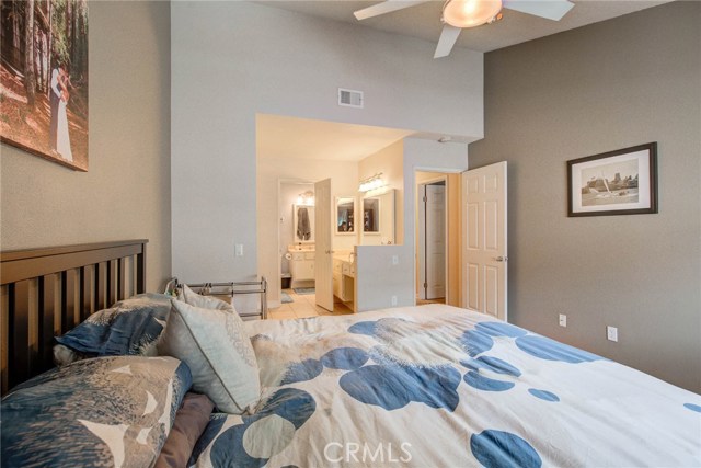 2217 Vanderbilt Lane, Redondo Beach, California 90278, 2 Bedrooms Bedrooms, ,1 BathroomBathrooms,Residential,Sold,Vanderbilt,SB19150868