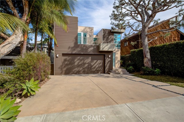2400 Palm Avenue, Manhattan Beach, California 90266, 4 Bedrooms Bedrooms, ,4 BathroomsBathrooms,Residential,Sold,Palm,SB20055026