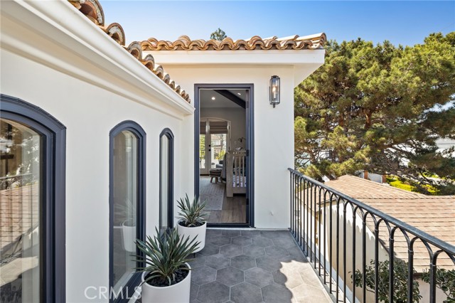 2408 Pine Avenue, Manhattan Beach, California 90266, 4 Bedrooms Bedrooms, ,3 BathroomsBathrooms,Residential,Sold,Pine,SB21066835