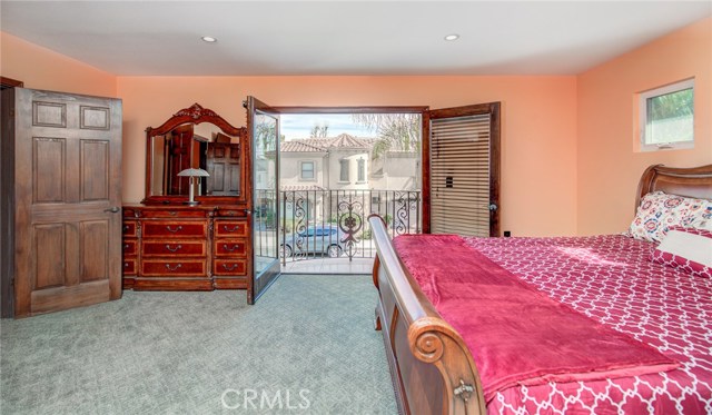 1503 Phelan Lane, Redondo Beach, California 90278, 3 Bedrooms Bedrooms, ,3 BathroomsBathrooms,Residential,Sold,Phelan,PV20167247