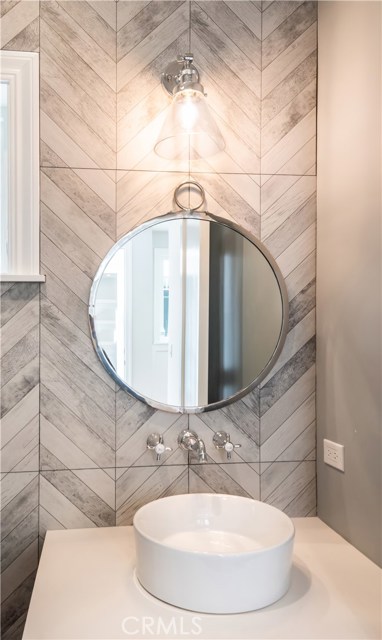 1133 Stanford Avenue, Redondo Beach, California 90278, 3 Bedrooms Bedrooms, ,2 BathroomsBathrooms,Residential,Sold,Stanford,SB19097702