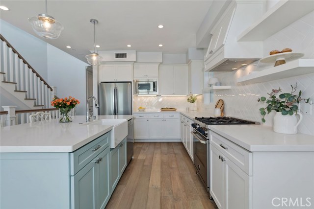 1524 Wollacott Street, Redondo Beach, California 90278, 4 Bedrooms Bedrooms, ,2 BathroomsBathrooms,Residential,Sold,Wollacott,SB19120609