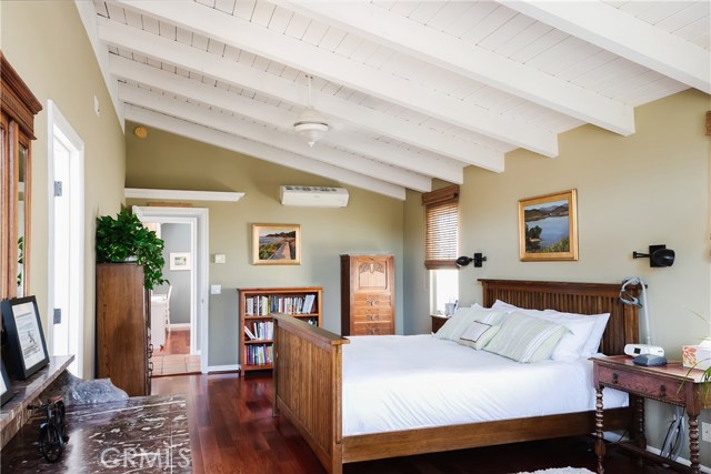 569 31st Street, Manhattan Beach, California 90266, 5 Bedrooms Bedrooms, ,3 BathroomsBathrooms,Residential,Sold,31st,SB20164744