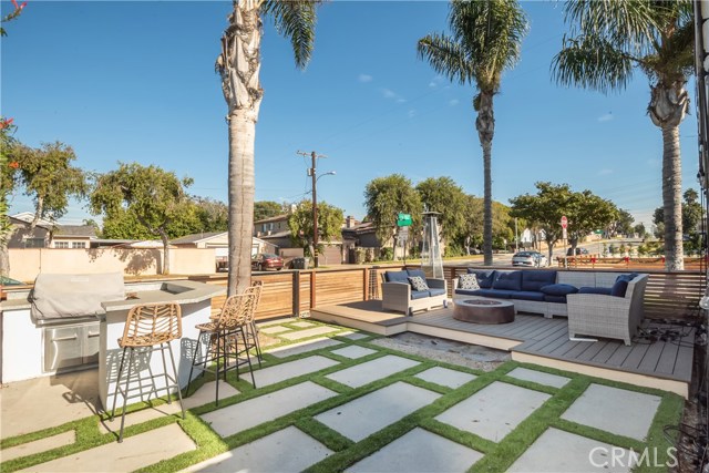 2314 Robinson Street, Redondo Beach, California 90278, 4 Bedrooms Bedrooms, ,3 BathroomsBathrooms,Residential,Sold,Robinson,SB20254263