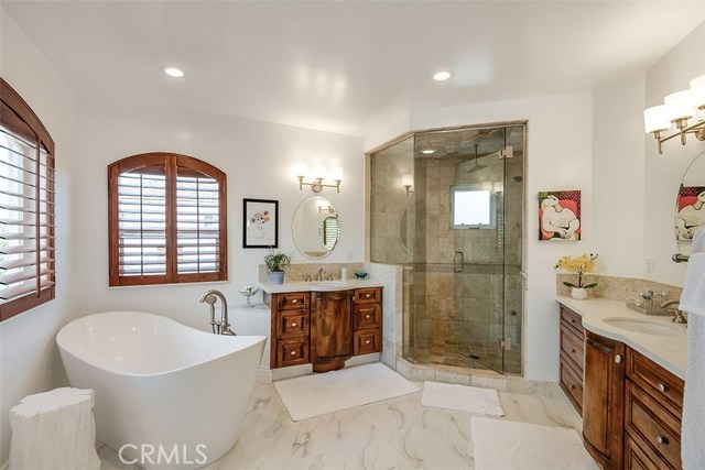727 Avenue A, Redondo Beach, California 90277, 4 Bedrooms Bedrooms, ,3 BathroomsBathrooms,Residential,Sold,Avenue A,SB20144641