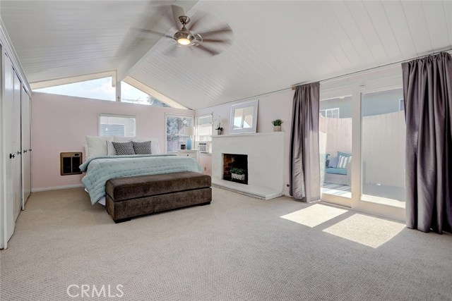 118 Helberta Avenue, Redondo Beach, California 90277, 3 Bedrooms Bedrooms, ,3 BathroomsBathrooms,Residential,Sold,Helberta,SB18247405