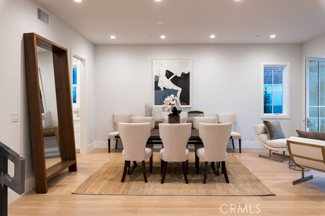 Front entrance roon (shown here as a dining space) can adapt beautifully to fufill individual lifestyles.