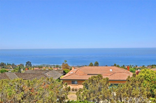 28066 Lobrook Drive, Rancho Palos Verdes, California 90275, 4 Bedrooms Bedrooms, ,2 BathroomsBathrooms,Residential,Sold,Lobrook,PV18138611