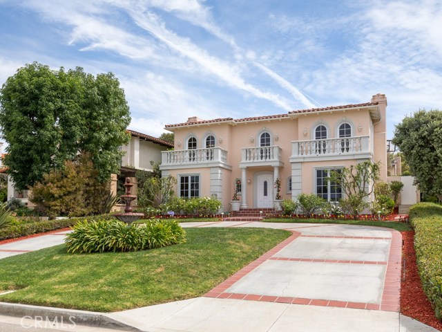 1744 Paseo Del Mar