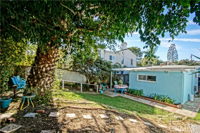 3408 Maple Avenue, Manhattan Beach, California 90266, 2 Bedrooms Bedrooms, ,1 BathroomBathrooms,Residential,Sold,Maple,SB19275812