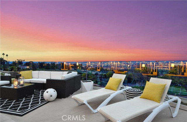 11 Outrider Road, Rolling Hills, California 90274, 4 Bedrooms Bedrooms, ,3 BathroomsBathrooms,Residential,Sold,Outrider,PV20235283