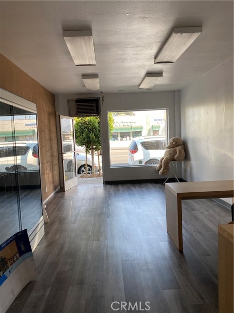 Garvey, ,Commercial,For Sale,Garvey,TR20219166