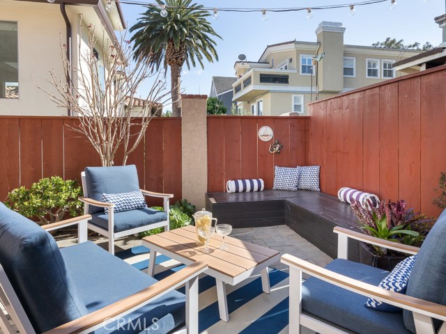 808 Vincent Street, Redondo Beach, California 90277, 3 Bedrooms Bedrooms, ,2 BathroomsBathrooms,Residential,Sold,Vincent,PV20055164