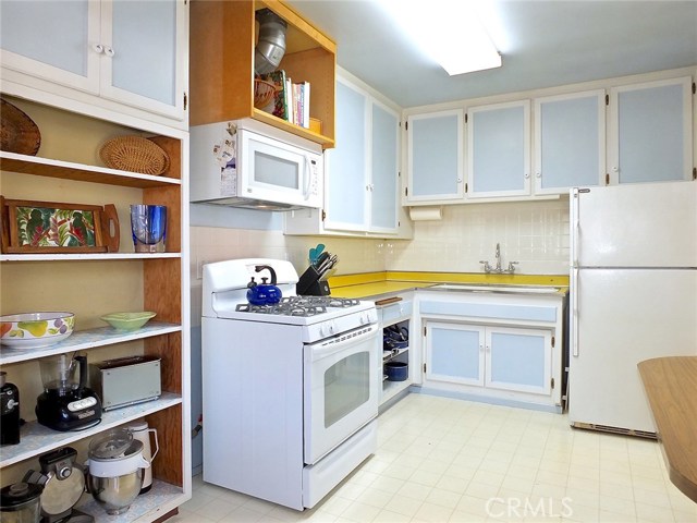 2715 Ralston Lane, Redondo Beach, California 90278, 3 Bedrooms Bedrooms, ,1 BathroomBathrooms,Residential,Sold,Ralston,PV19144228