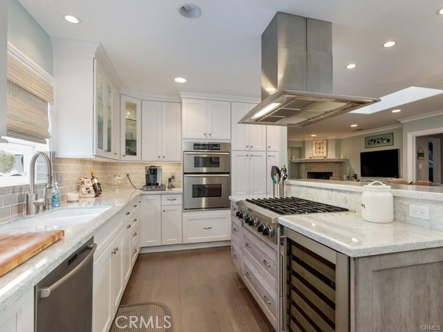 1300 Harkness Street, Manhattan Beach, California 90266, 3 Bedrooms Bedrooms, ,2 BathroomsBathrooms,Residential,Sold,Harkness,SW18033577
