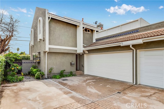 2012 Manhattan Beach Boulevard, Redondo Beach, California 90278, 2 Bedrooms Bedrooms, ,2 BathroomsBathrooms,Residential,Sold,Manhattan Beach,SB19006537