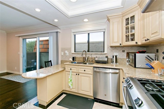 28024 Ridgebluff Court, Rancho Palos Verdes, California 90275, 3 Bedrooms Bedrooms, ,2 BathroomsBathrooms,Residential,Sold,Ridgebluff,PV19287112