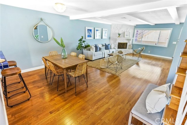 239 Juanita Avenue, Redondo Beach, California 90277, 2 Bedrooms Bedrooms, ,2 BathroomsBathrooms,Residential,Sold,Juanita,RS20073580