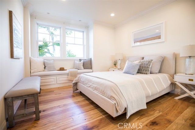 400 1st Street, Manhattan Beach, California 90266, 5 Bedrooms Bedrooms, ,5 BathroomsBathrooms,Residential,Sold,1st,SB21021125