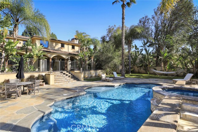 Photo of 181 S Possum Hollow, Anaheim Hills, CA 92808