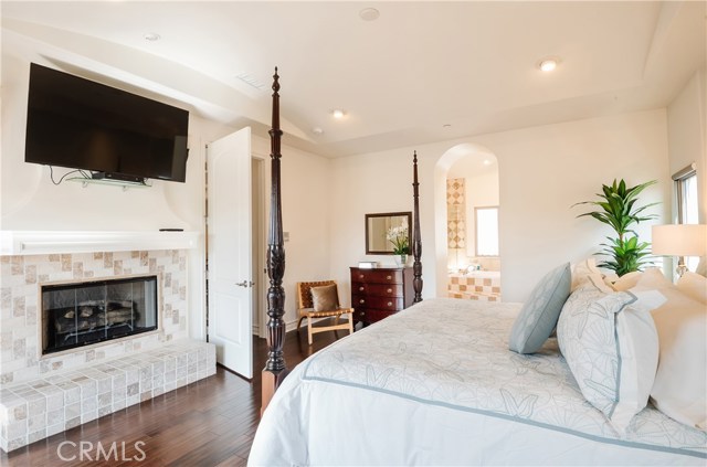 2104 Warfield Avenue, Redondo Beach, California 90278, 5 Bedrooms Bedrooms, ,2 BathroomsBathrooms,Residential,Sold,Warfield,SB20202226
